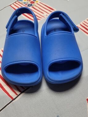 Cat And Jack Kids Sandals